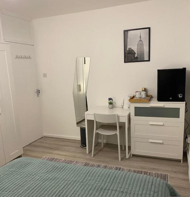 Private Room In Sidmouth Street, Kings Cross London Exterior foto